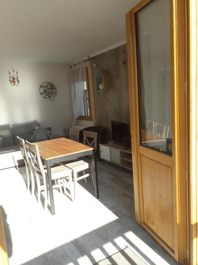 Enclos Savoyard Appartement Meuble 1Chambre 1 Canape Lits 3Personnes Grand-Aigueblanche Exteriör bild